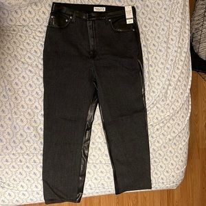 Abercrombie&Fitch The ankle straight Ultra High Rise